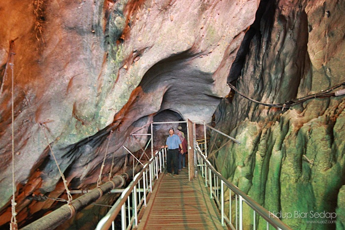 gambar gua kelam perlis